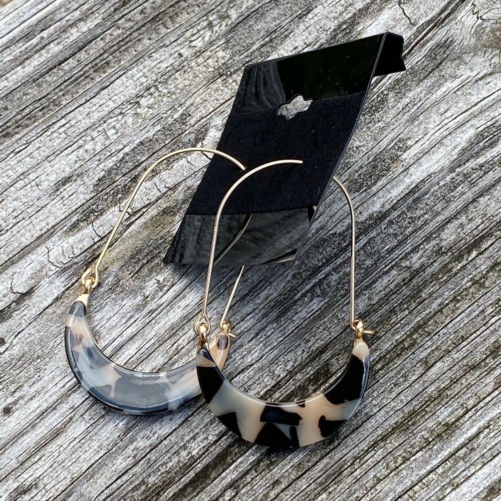 Acrylic Leopard Earrings